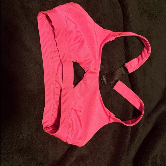 Bombshell Sportswear Neon Pink Sports bra and legging set - Picture 2 of 10